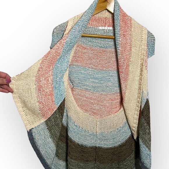CAbi Line Up Open Front Circle Vest, Cardigan, Shrug, Sweater Size M Style 216 - Picture 7 of 13